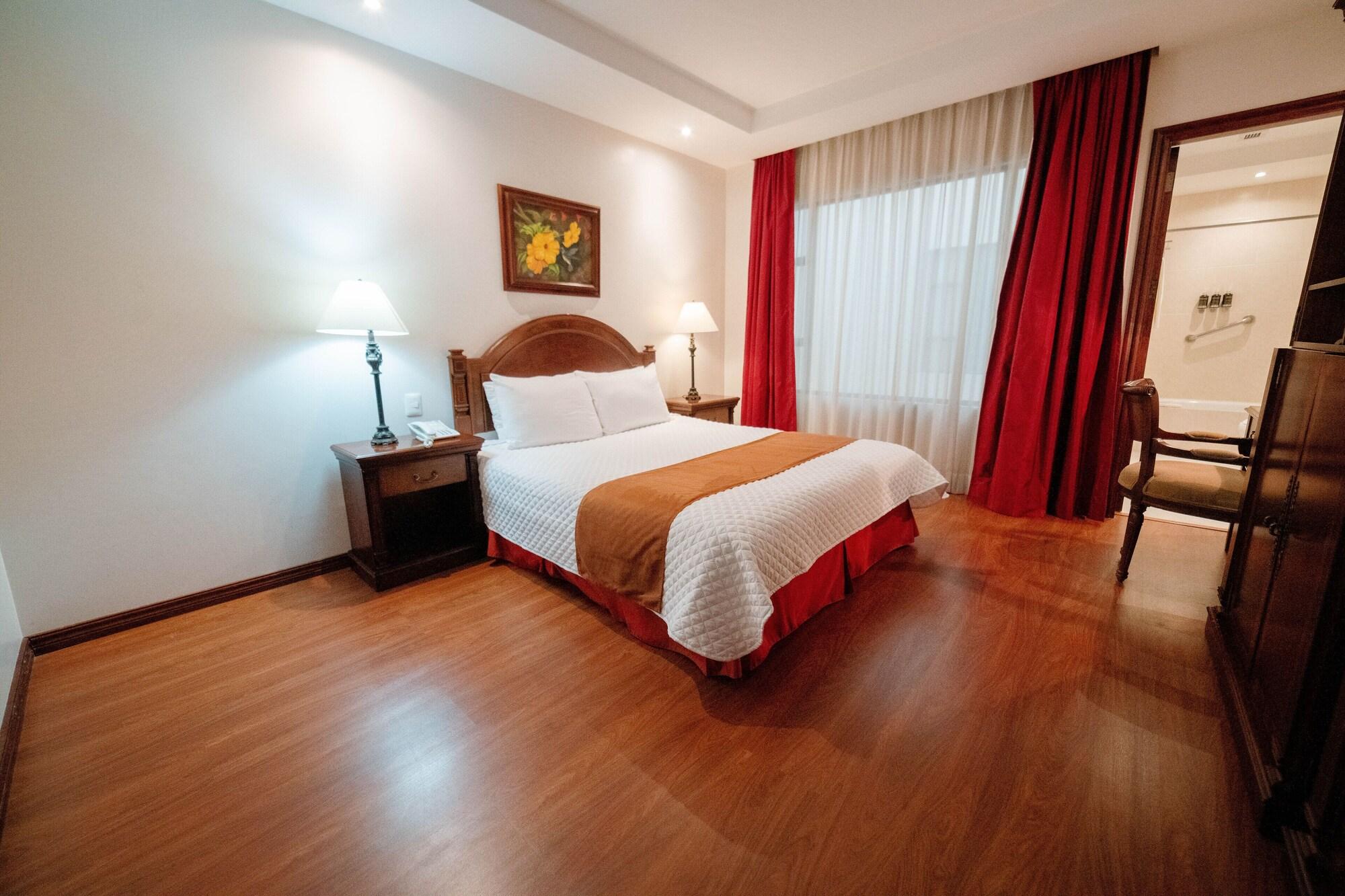 Grand Victoria Boutique Hotel Loja Εξωτερικό φωτογραφία