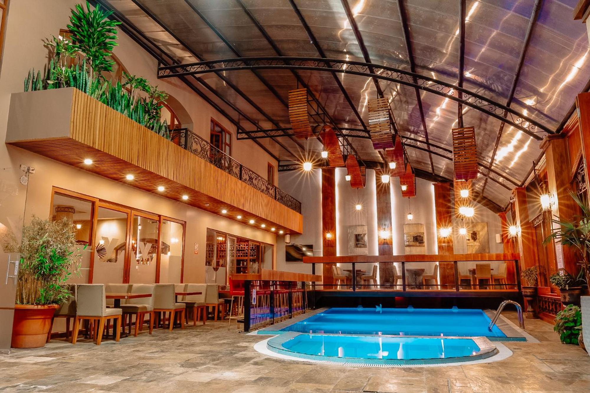 Grand Victoria Boutique Hotel Loja Εξωτερικό φωτογραφία